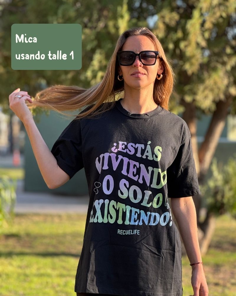 remera recuelife con medidas de los modelos talles oversize